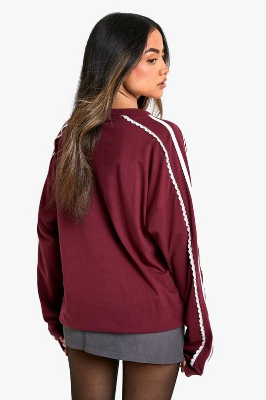 BOOHOO Champions Slogan V Neck Football Top 2 BOOHOO Champions Slogan V Neck Football Top - Image 2