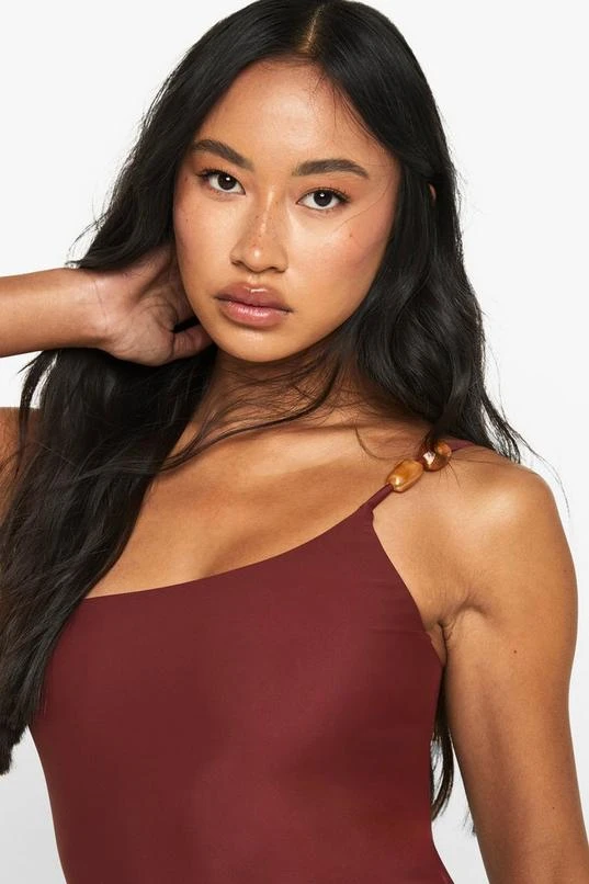 BOOHOO Resin Stone One Shoulder Swimsuit 4 BOOHOO Resin Stone One Shoulder Swimsuit - Image 4