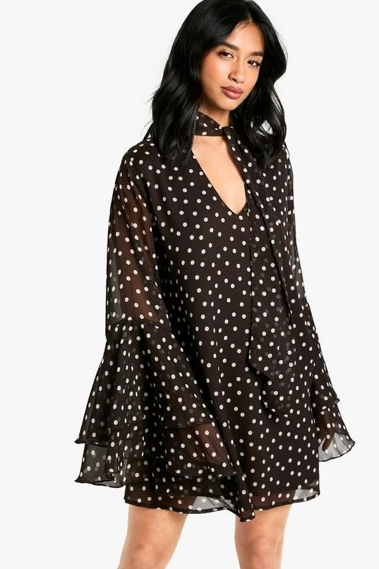 BOOHOO Petite Polkadot Flare Sleeve Chiffon Smock Dress 1 BOOHOO Petite Polkadot Flare Sleeve Chiffon Smock Dress