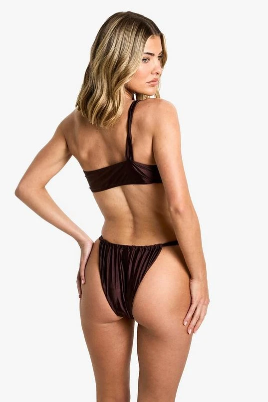 BOOHOO Pearl Trim Asymmetric Bandeau Bikini Top & Tanga Bikini Bottoms Set 2 BOOHOO Pearl Trim Asymmetric Bandeau Bikini Top & Tanga Bikini Bottoms Set - Image 2