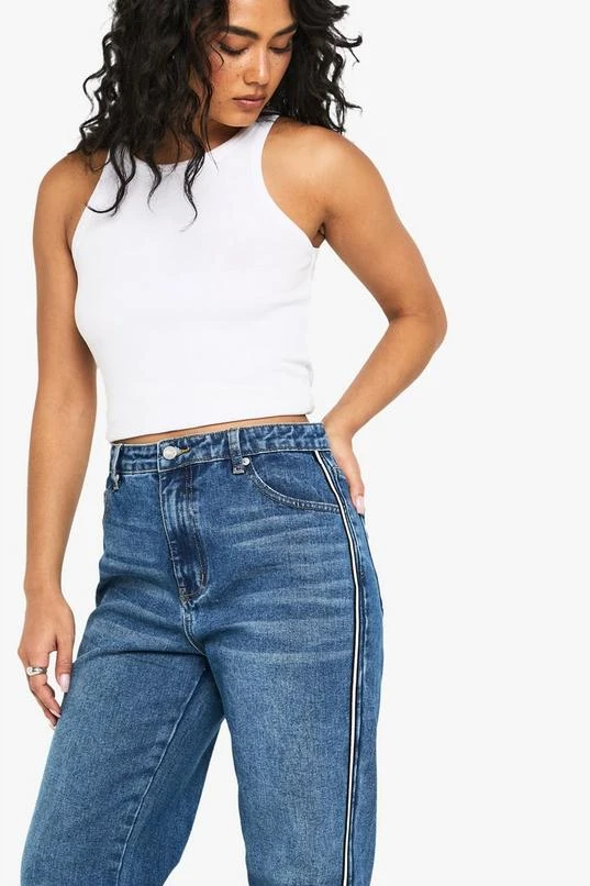 BOOHOO Side Stripe Detail Straight Leg Denim Jeans 4 BOOHOO Side Stripe Detail Straight Leg Denim Jeans - Image 4
