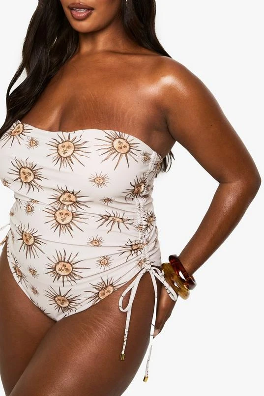 BOOHOO PLUS CELESTIAL PRINT RUCHED BANDEAU SWIMSUIT 4 BOOHOO PLUS CELESTIAL PRINT RUCHED BANDEAU SWIMSUIT - Image 4