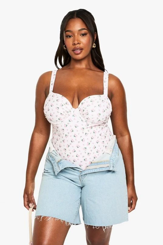 BOOHOO Plus Swimwear Essentials Ditsy Floral Ruched Underwire Swimsuit 3 BOOHOO Plus Swimwear Essentials Ditsy Floral Ruched Underwire Swimsuit - Image 3