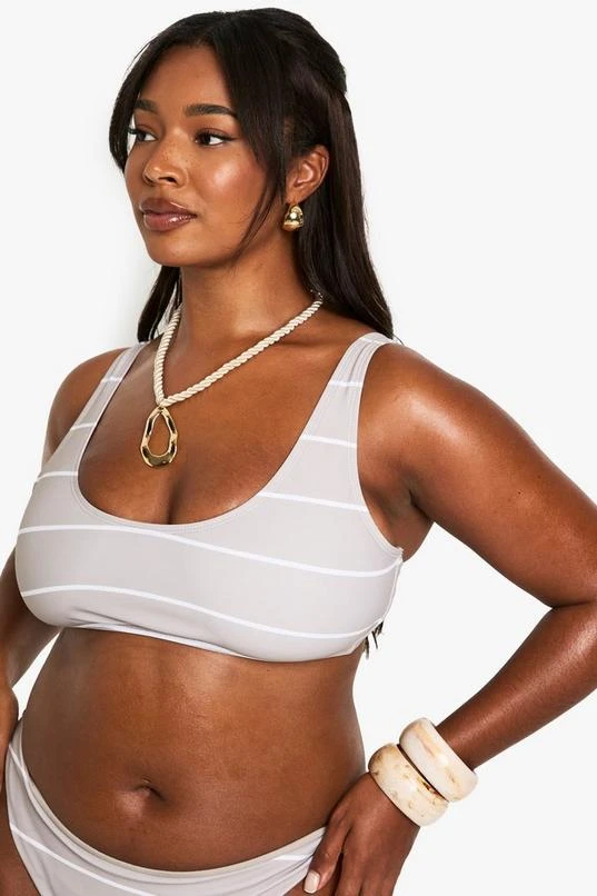 BOOHOO Plus Swimwear Essentials Stripe Scoop Bikini Top 4 BOOHOO Plus Swimwear Essentials Stripe Scoop Bikini Top - Image 4