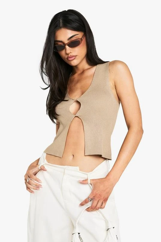 BOOHOO Twist Front Knitted Waistcoat 1 BOOHOO Twist Front Knitted Waistcoat