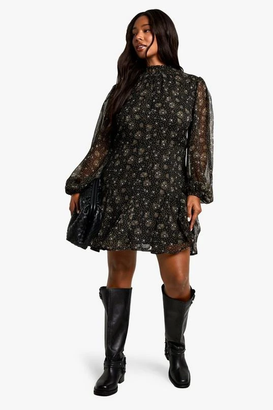 BOOHOO Plus Chiffon Printed High Neck Skater Dress 3 BOOHOO Plus Chiffon Printed High Neck Skater Dress - Image 3