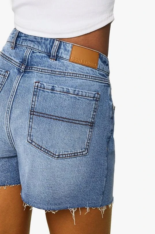 BOOHOO Tall Denim Mini Short 4 BOOHOO Tall Denim Mini Short - Image 4