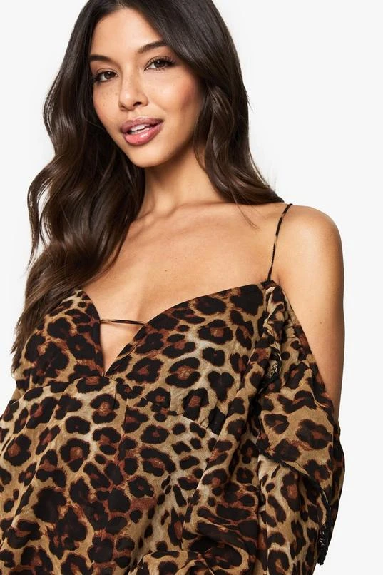 BOOHOO Leopard Chiffon Cold Shoulder Ruffle Playsuit 4 BOOHOO Leopard Chiffon Cold Shoulder Ruffle Playsuit - Image 4