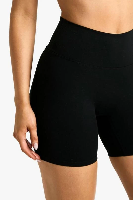 BOOHOO Tall Premium Active High Waisted Micro Short 4 BOOHOO Tall Premium Active High Waisted Micro Short - Image 4
