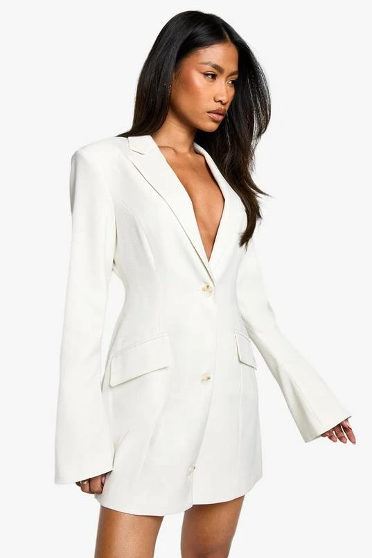 BOOHOO Tailored Structred Blazer Dress 3 BOOHOO Tailored Structred Blazer Dress - Image 3