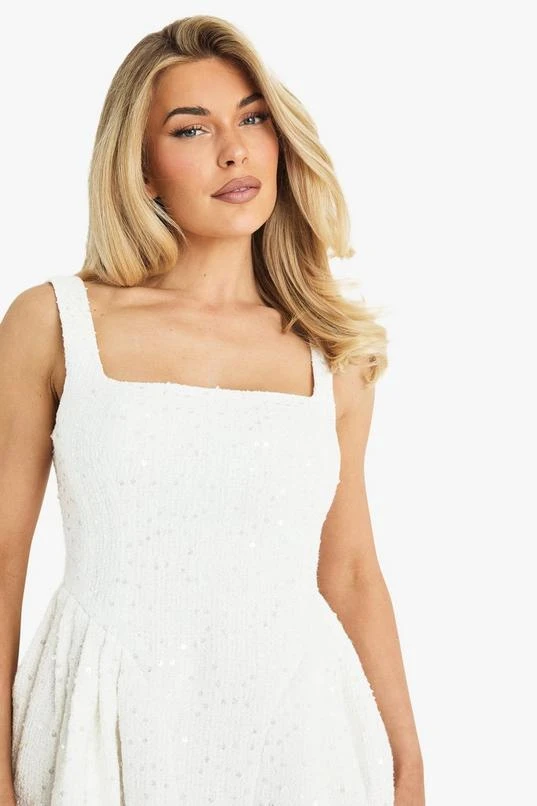 BOOHOO Premium Sequin Boucle Skater Mini Dress 4 BOOHOO Premium Sequin Boucle Skater Mini Dress - Image 4