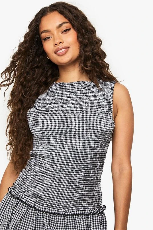 BOOHOO Gingham Shired Detail Puffballl Mini Dress 4 BOOHOO Gingham Shired Detail Puffballl Mini Dress - Image 4