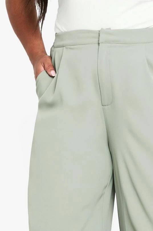 BOOHOO Plus Elasticated Back Tailored Trouser 4 BOOHOO Plus Elasticated Back Tailored Trouser - Image 4