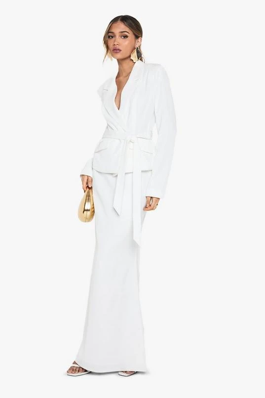 BOOHOO Occasion Fitted Tailored Belted Blazer 3 BOOHOO Occasion Fitted Tailored Belted Blazer - Image 3