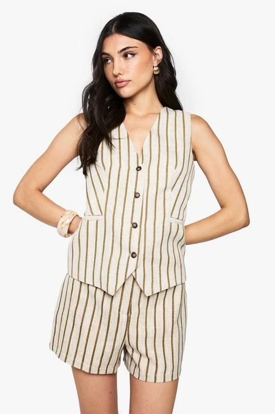 BOOHOO Tailored Pinstripe Linen Look Shorts 1 BOOHOO Tailored Pinstripe Linen Look Shorts