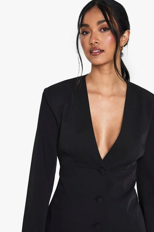BOOHOO Collarless Plunge Tailored Blazer 4 BOOHOO Collarless Plunge Tailored Blazer - Image 4