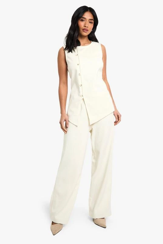 BOOHOO Petite Cord Wide Leg Trouser 3 BOOHOO Petite Cord Wide Leg Trouser - Image 3