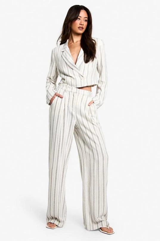 BOOHOO Tall Stripe Linen Look Cropped Blazer 3 BOOHOO Tall Stripe Linen Look Cropped Blazer - Image 3