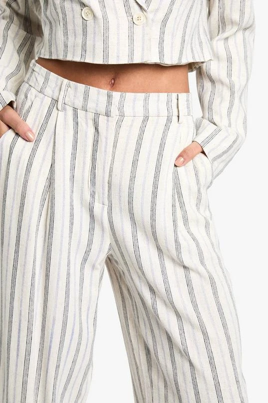 BOOHOO Tall Stripe Linen Look Wide Leg Trouser 4 BOOHOO Tall Stripe Linen Look Wide Leg Trouser - Image 4