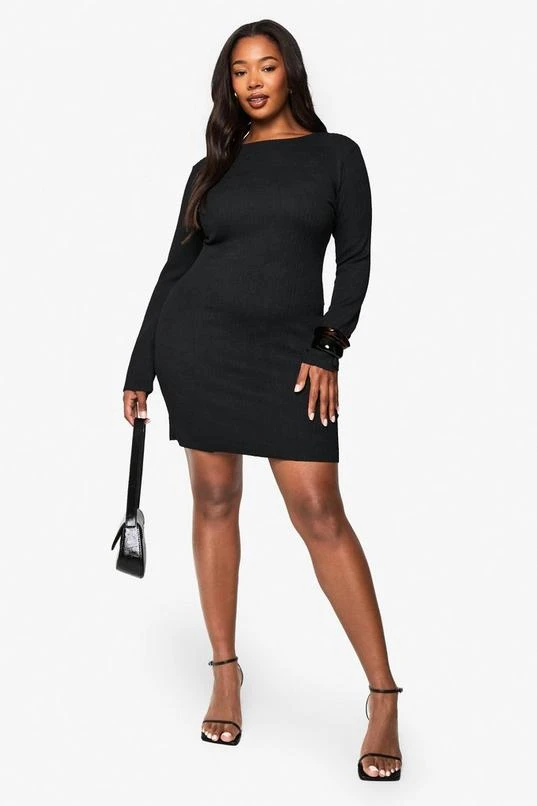 BOOHOO Plus Ripple Texture Bodycon Dress 3 BOOHOO Plus Ripple Texture Bodycon Dress - Image 3