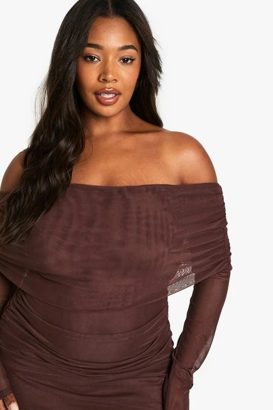 BOOHOO PLUS BARDOT LONG SLEEVE ASYMMETRIC HEM MAXI DRESS 4 BOOHOO PLUS BARDOT LONG SLEEVE ASYMMETRIC HEM MAXI DRESS - Image 4