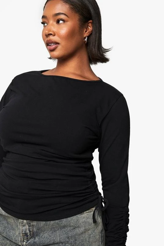 BOOHOO Plus Ruched Sleeve And Body Long Sleeve Top 4 BOOHOO Plus Ruched Sleeve And Body Long Sleeve Top - Image 4