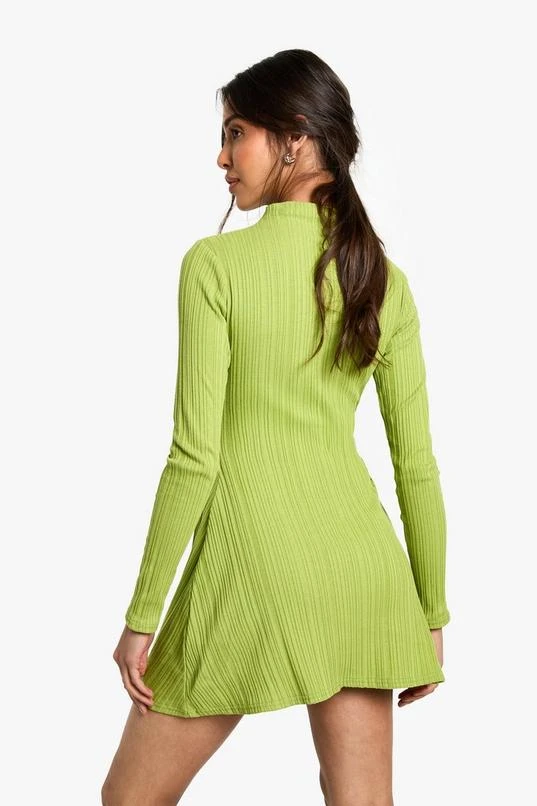 BOOHOO High Neck Ruched Side Skater Dress 2 BOOHOO High Neck Ruched Side Skater Dress - Image 2