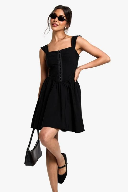 BOOHOO Hook & Eye Detail Strappy Mini Dress 3 BOOHOO Hook & Eye Detail Strappy Mini Dress - Image 3