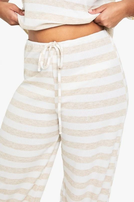 BOOHOO PLUS SINGLE CHANNEL DRAWSTRING WAIST SUPER OVERSIZED WIDE LEG 4 BOOHOO PLUS SINGLE CHANNEL DRAWSTRING WAIST SUPER OVERSIZED WIDE LEG - Image 4