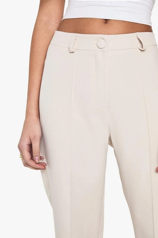 BOOHOO Fit And Flare Tailored Trousers 4 BOOHOO Fit And Flare Tailored Trousers - Image 4