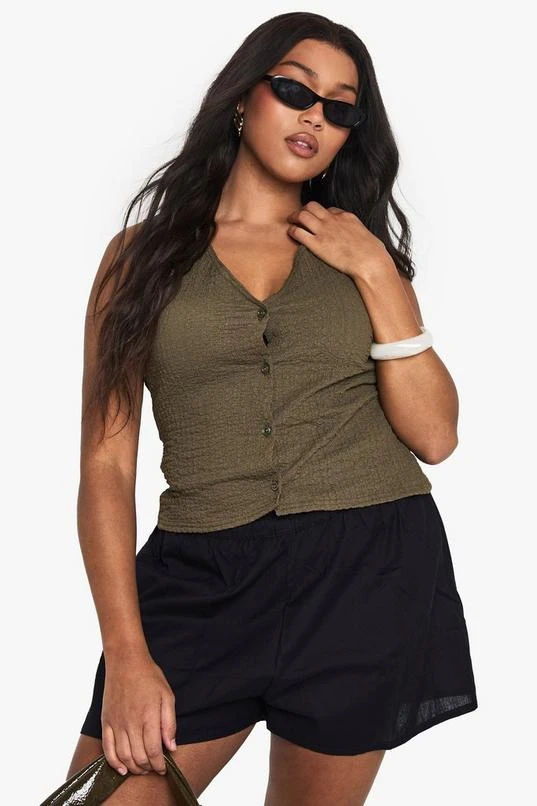 BOOHOO Plus Crinkle Waistcoat 1 BOOHOO Plus Crinkle Waistcoat