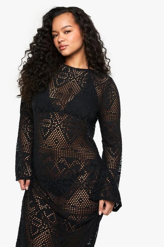 BOOHOO Plus Flared Sleeve Maxi Beach Dress 4 BOOHOO Plus Flared Sleeve Maxi Beach Dress - Image 4