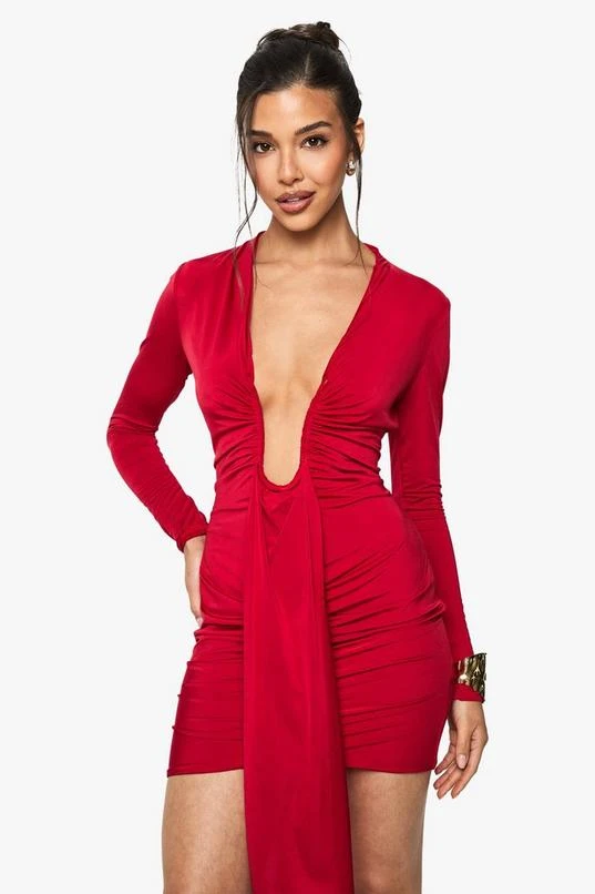 BOOHOO Slinky Plunge Ruched Mini Dress 3 BOOHOO Slinky Plunge Ruched Mini Dress - Image 3