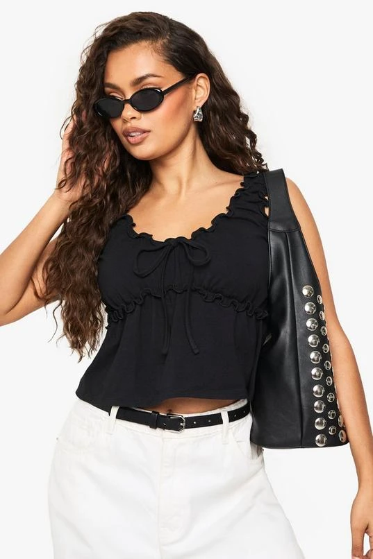 BOOHOO COTTON FRILLED NECKLINE MILKMAID TOP 1 BOOHOO COTTON FRILLED NECKLINE MILKMAID TOP