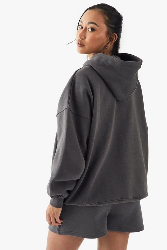 BOOHOO Dsgn Studio Sports Club Applique Sweat Short 2 BOOHOO Dsgn Studio Sports Club Applique Sweat Short - Image 2