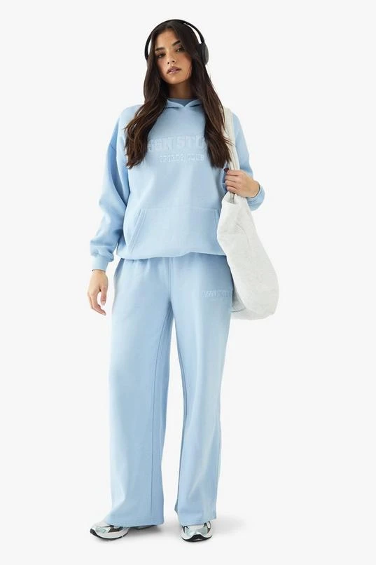 BOOHOO Dsgn Studio Sports Club Applique Straight Leg Jogger 1 BOOHOO Dsgn Studio Sports Club Applique Straight Leg Jogger