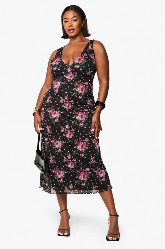 BOOHOO Plus Floral Mesh Fit And Flare Midaxi Dress 3 BOOHOO Plus Floral Mesh Fit And Flare Midaxi Dress - Image 3