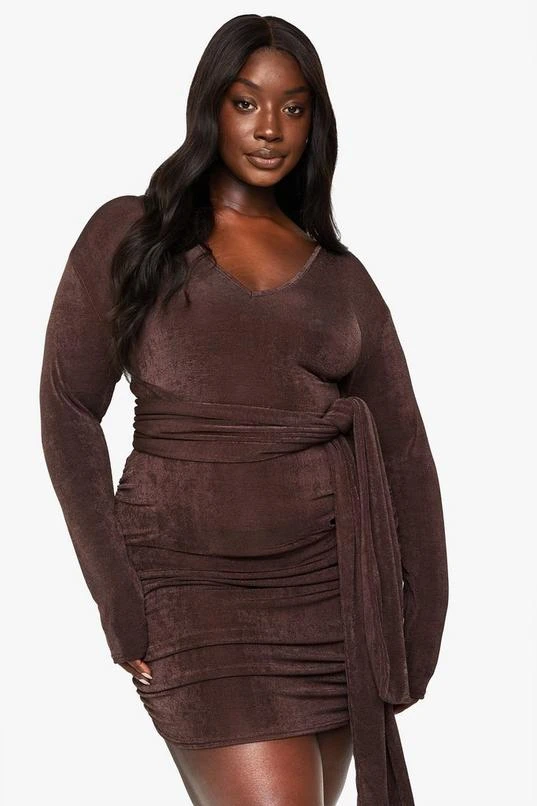 BOOHOO PLUS TEXTURED SLINKY TIE FRONT MINI DRESS 3 BOOHOO PLUS TEXTURED SLINKY TIE FRONT MINI DRESS - Image 3