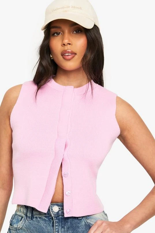 BOOHOO Longline Concealed Button Knitted Waistcoat 4 BOOHOO Longline Concealed Button Knitted Waistcoat - Image 4