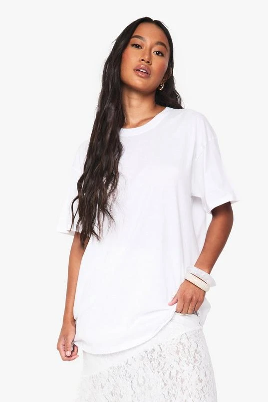 BOOHOO Barcelona Collage Oversized T-shirt 2 BOOHOO Barcelona Collage Oversized T-shirt - Image 2