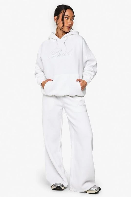 BOOHOO Bride Embroidered Hoodie 3 BOOHOO Bride Embroidered Hoodie - Image 3
