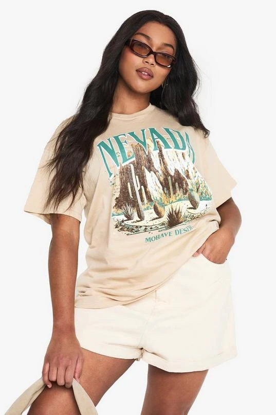 BOOHOO PLUS NEVEDA OVERSIZED T-SHIRT 1 BOOHOO PLUS NEVEDA OVERSIZED T-SHIRT