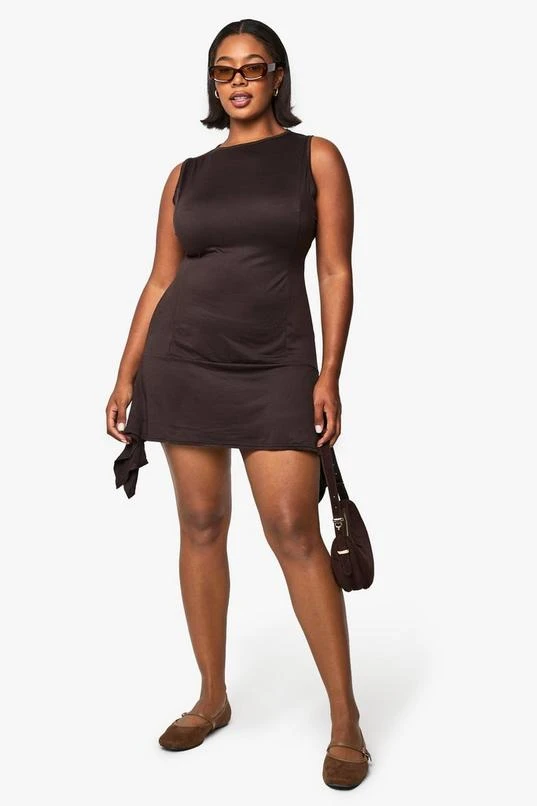 BOOHOO PLUS SUPERSOFT HANKY HEM SHIFT DRESS 3 BOOHOO PLUS SUPERSOFT HANKY HEM SHIFT DRESS - Image 3