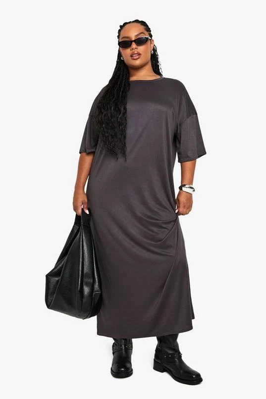 BOOHOO PLUS OVERSIZED MIDAXI T SHIRT DRESS 1 BOOHOO PLUS OVERSIZED MIDAXI T SHIRT DRESS