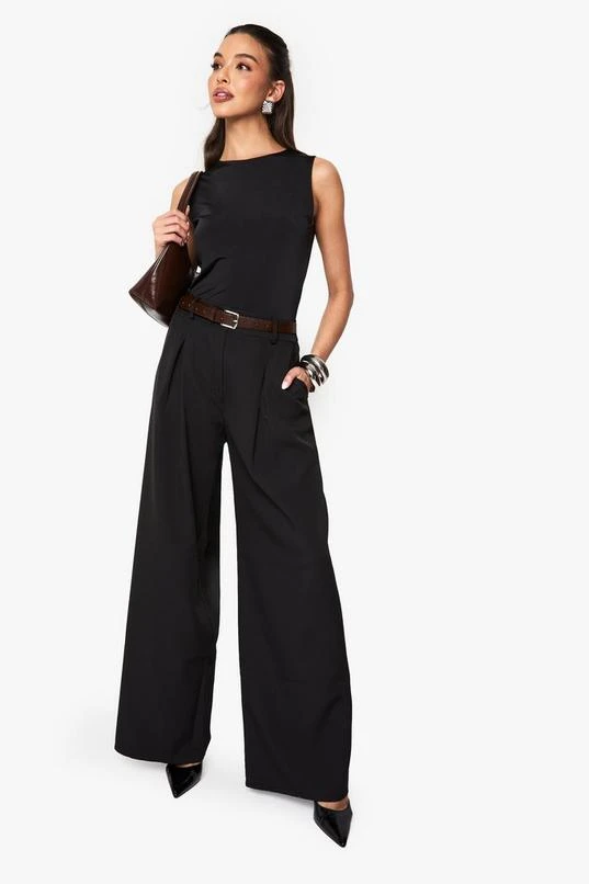 BOOHOO High Waisted Pleated Wide Leg Trouser 1 BOOHOO High Waisted Pleated Wide Leg Trouser
