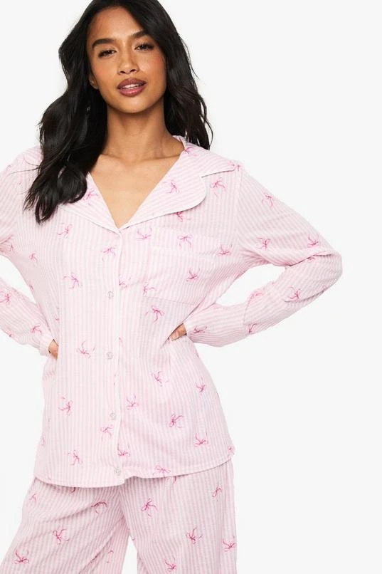 BOOHOO Petite Bow Contrast Piping Shirt & Trouser Pyjama Set 4 BOOHOO Petite Bow Contrast Piping Shirt & Trouser Pyjama Set - Image 4