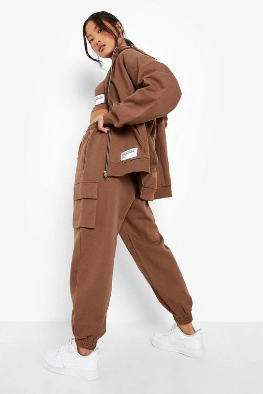 BOOHOO Petite 3 Piece Cargo Zip Through Tracksuit 2 BOOHOO Petite 3 Piece Cargo Zip Through Tracksuit - Image 2