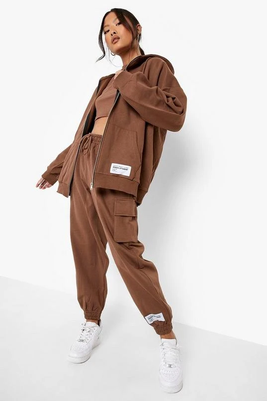 BOOHOO Petite 3 Piece Cargo Zip Through Tracksuit 3 BOOHOO Petite 3 Piece Cargo Zip Through Tracksuit - Image 3