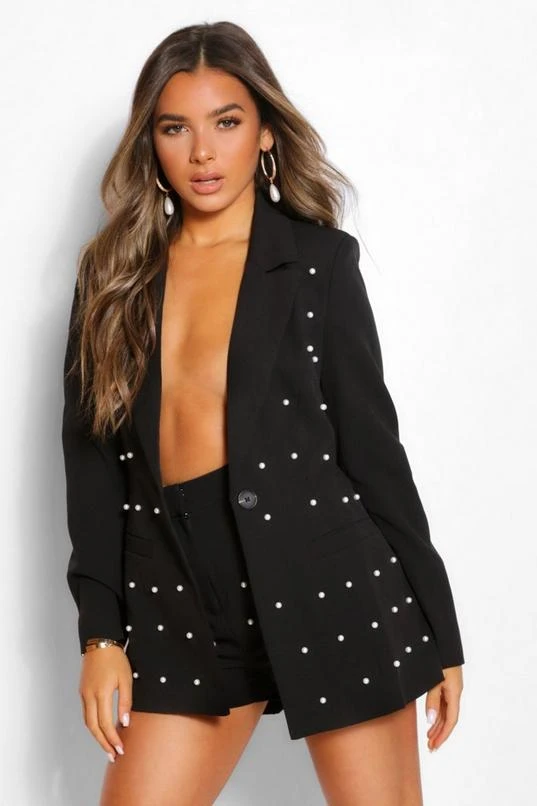 BOOHOO Petite Pearl Detail Blazer 1 BOOHOO Petite Pearl Detail Blazer