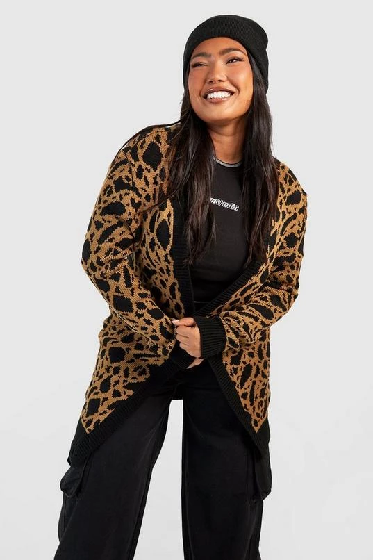 BOOHOO Plus Jacquard Animal Print Cardigan 1 BOOHOO Plus Jacquard Animal Print Cardigan
